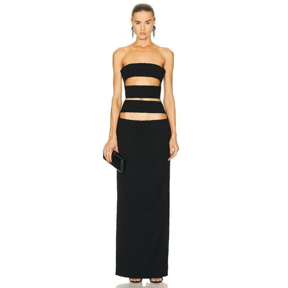 Elegant Black Strapless Dress - Picture 1 of 16